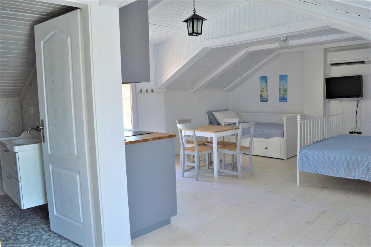 Ribar 2 Apartment นยีวีเซ ภายนอก รูปภาพ